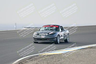 media/Jan-26-2025-CalClub SCCA (Sun) [[cfcea7df88]]/Group 4/Race/